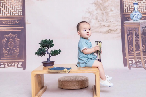 安宁蜡笔小新美伢怀孕